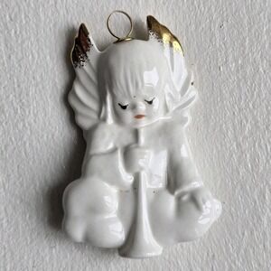Vintage 1992 Goebel Angel‎ holding A Trumpet Ornament Germany